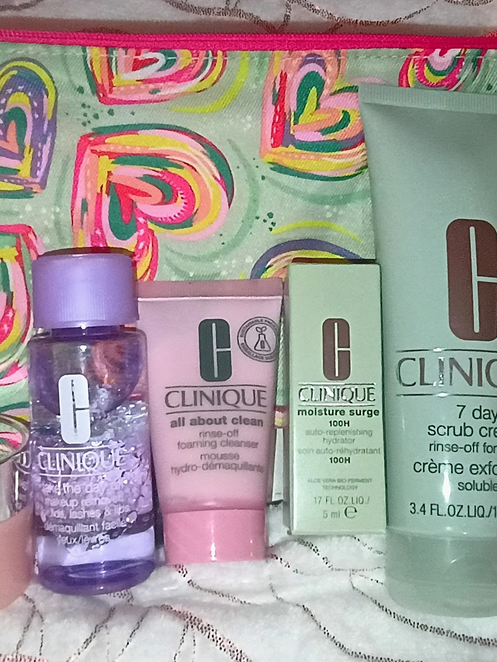 Clinique Mini Skincare Set in Pink & Mint